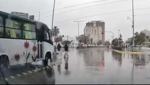 Fatal accidente de tránsito en Independencia: Un muerto y un herido tras ser atropellados por bus