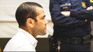 Dani Alves es condenado a cuatro años y medio de cárcel por violación en Barcelona