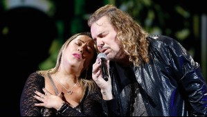 Chilena subió al escenario con Maná en el Festival de Viña: Le dedicaron juntos canción a su padre fallecido