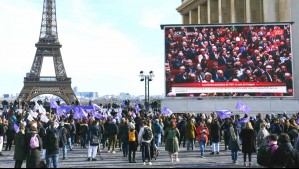 Francia se convierte en el primer país en consagrar el derecho al aborto en su Constitución