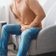 Un auxiliar de enfermería perdió la vida tras recibir una fuerte patada en los testículos por parte de un paciente. El hecho generó que un sindicato emitiera una denuncia por no aplicarse los protocolos.