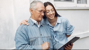¿Eres pensionado o estás a punto de jubilarte? Estos son los bonos que puedes recibir