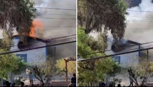 Voraz incendio consume histórica iglesia de Pichasca en la región de Coquimbo