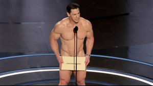 ¿Estaba realmente desnudo? La verdad tras la destapada aparición de John Cena en los Premios Oscar 2024