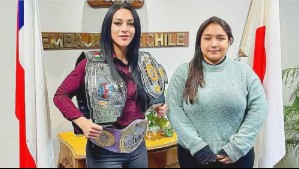 'Es evaluada por su trabajo': Cancillería respalda a cónsul de Chile en Tokio criticada por su vestimenta