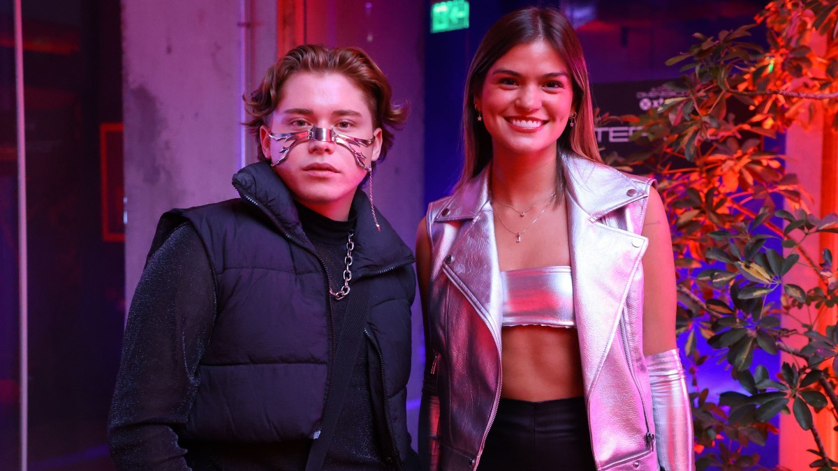 Follow Meganoticias: Entre música y baile, Xtrem lanzó su nueva colección de otoño/invierno