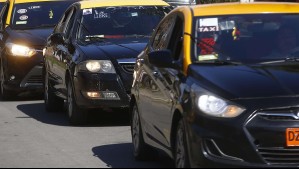 La alerta que emitió la Embajada de Estados Unidos sobre uso de taxis chilenos en el aeropuerto