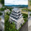 En poco más de 60 millones de pesos fue puesto a la venta un edificio de seis pisos en Japón que solía pertenecer a una persona dedicada a la fabricación de muñecas tradicionales de ese país.