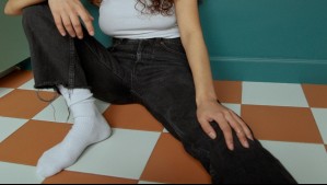 Jeans oscuros: ¿Cómo combinarlos en esta temporada otoño invierno?