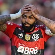 El delantero del Flamengo, Gabriel Gabigol Barbosa, fue suspendido por dos años debido a un intento de fraude durante un examen antidopaje realizado el año pasado.
