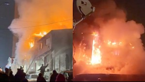 Incendio en cerro Larraín de Valparaíso deja dos viviendas consumidas y nueve damnificados