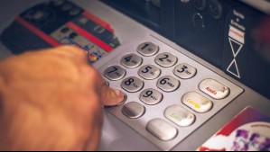 Proponen crear claves de pánico en cajeros automáticos del país ante robos a adultos mayores