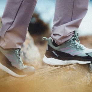 'Free Hiker 2.0 GORE-TEX': adidas lanza calzado de montaña que proporciona tracción en terreno mojado y seco