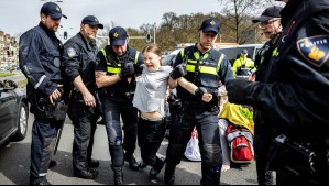 Detienen a Greta Thunberg durante una protesta climática en Países Bajos