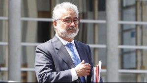 La Unidad de Análisis Financiero revela traspasos por $4.370 millones a cuentas del abogado Luis Hermosilla