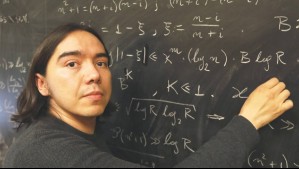 Académico chileno logra resolver un problema matemático que tiene casi un siglo de antigüedad