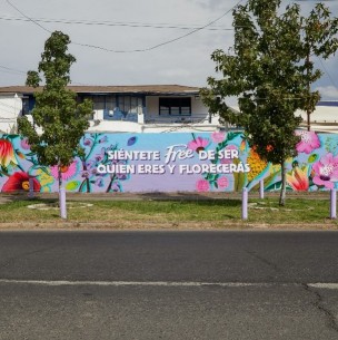 Danone realiza mural colaborativo en medio de centro comunitario de San Miguel