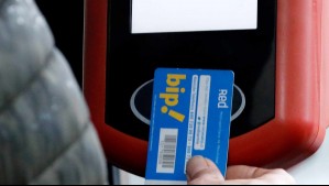 ¿Se te quedó la tarjeta bip!? Estas son las otras formas para pagar el pasaje en Metro y buses Red