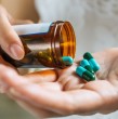 La diabetes se ha convertido en una enfermedad común en la población chilena, puesto que al menos un 14% la padece. Científicos crearon una píldora para ingerir la insulina de manera oral. Revisa los detalles en la nota.