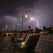 Un intenso sistema frontal avanza hacia la RM, provocando tormentas eléctricas en distintos sectores. En este contexto es importante conocer cuál es la diferencia entre truenos, rayos y relámpagos.