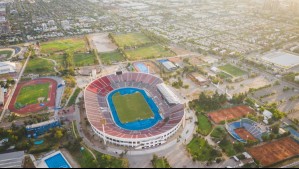 Batalla legal entre productoras y Ñuñoa: Acusan a municipalidad de ilegalidades en cobros por uso de Estadio Nacional