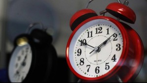 Próximo cambio de hora: ¿Se atrasan o se adelantan los relojes?