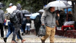 ¿Cuánto frío hará este lunes con lluvia?: Revisa las temperaturas mínimas que se registrarán en la RM