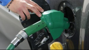 Esta semana baja el precio de la bencina: ¿Cuánto disminuirá y cuándo se hará efectiva?