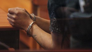 Reportan detención ciudadana en Antofagasta: Sujeto fue amarrado con huincha de embalaje tras robar un celular