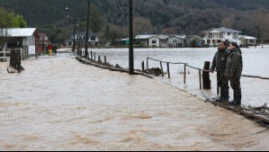 Imágenes muestran impresionante desborde del río Pichilo en Arauco: Alcaldesa pide decretar zona de catástrofe