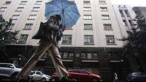 Lluvia en Santiago: El preocupante pronóstico que prestigioso centro noruego hace para la próxima semana