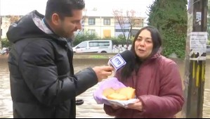 Transmisión de Mucho Gusto capta noble gesto: Mujer regala queques a Karim Butte en medio de la lluvia en Pudahuel