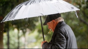 ¿Cuánto frío hará este sábado con lluvia en Santiago?: Revisa las temperaturas mínimas que se registrarán en la RM