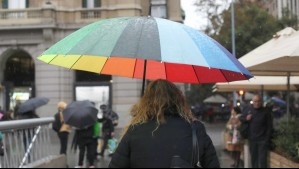 Lluvia en Santiago: ¿A qué hora precipitará este martes en la Región Metropolitana?