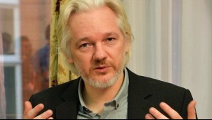 Julian Assange queda libre bajo fianza tras un acuerdo con el gobierno de EE.UU.