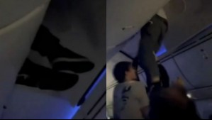 'Fue un momento horrible': Video muestra que pasajero quedó atascado en el maletero de un avión tras fuerte turbulencia