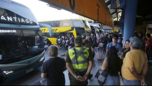 Senado aprueba en general proyecto que exige mostrar carnet para viajar en bus como medida de seguridad