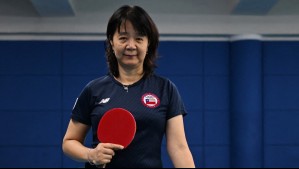'Tia Tania', la tenimesista chino-chilena que debutará en los Juegos Olímpicos de París a los 58 años