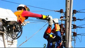 Masivo corte de luz en región del Maule: Más de 134 mil clientes quedaron sin electricidad