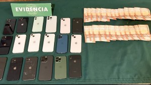 Lo sorprendieron con 18 celulares e intentó sobornar a carabineros con $500 mil: Fue detenido inmediatamente