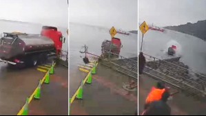 Video muestra momento exacto en que camión cae al mar en Puerto Montt: Conductor tuvo que ser rescatado