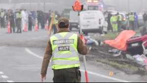 Dos hombres mueren luego que tractocamión se volcara en la Ruta 5 Norte