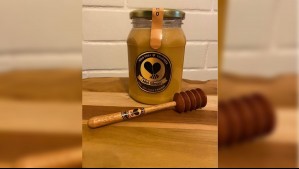 Tras cuatro años en disputa: Creadora de 'Miel Gibson' gana batalla legal por el nombre de la marca