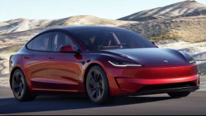 Tesla lanza nuevo modelo deportivo en Chile: ¿Cuánto vale este auto eléctrico?