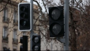 Corte de luz en la región Metropolitana: Más de 300 mil clientes se encuentran aún sin suministro eléctrico