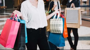 Feriado de este jueves 15 de agosto: ¿Abren los malls y supermercados?