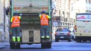 Recolector de basura muere en trágico accidente laboral: Fue alcanzado por máquina de compactación en Los Vilos