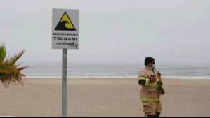 Alerta por posible megaterremoto en Japón: ¿A qué zona de Chile llegaría la primera ola de un eventual tsunami?