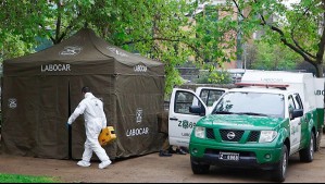 Encuentran pierna humana en avanzado estado de descomposición en canal de regadío en Maipú