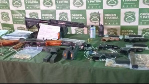 Robo a sucursal de Brinks en Rancagua: Estas son las armas que se usaron en el violento atraco